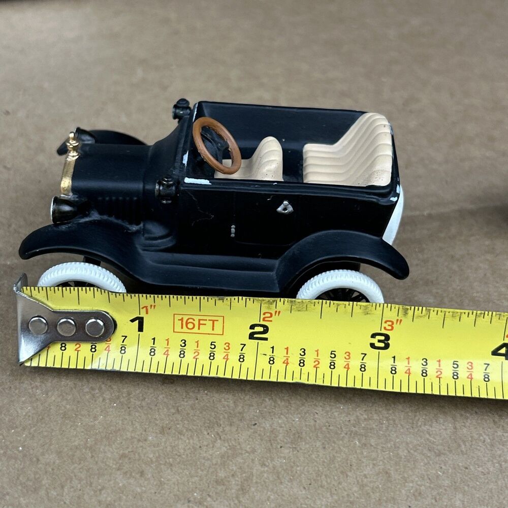 Dept 56 1919 Ford Model-T #58906 Christmas In The City 1998 - Picture 8 of 10